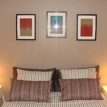 Casas De Nossa Senhora Da Graca Iii - Berta Lisbon